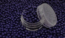 Glasperler 8/0 - Midnight blue inkl. fin rund æske med skruelåg