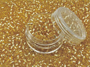 Glasperler 8/0 - Shiny gold inkl. fin rund æske med skruelåg