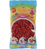 Hama perler i rød til alle kreative børn og voksne.  Slip fantasien løs!