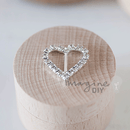 Smykke til bånd, Hjerte mellem